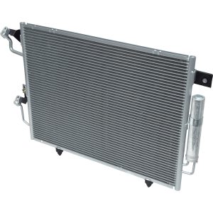 CONDENSADOR MITSUBISHI MONTERO 01-06 PAJERO 98-05 U.A.C.