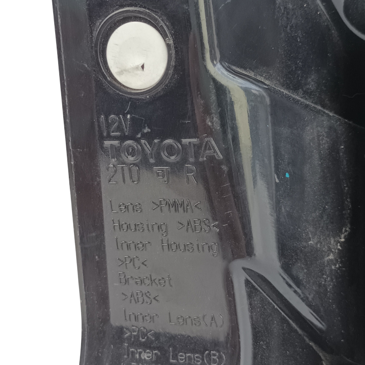 Stop derecho Toyota Rav4 12-18 81580-42031 - Imagen 3