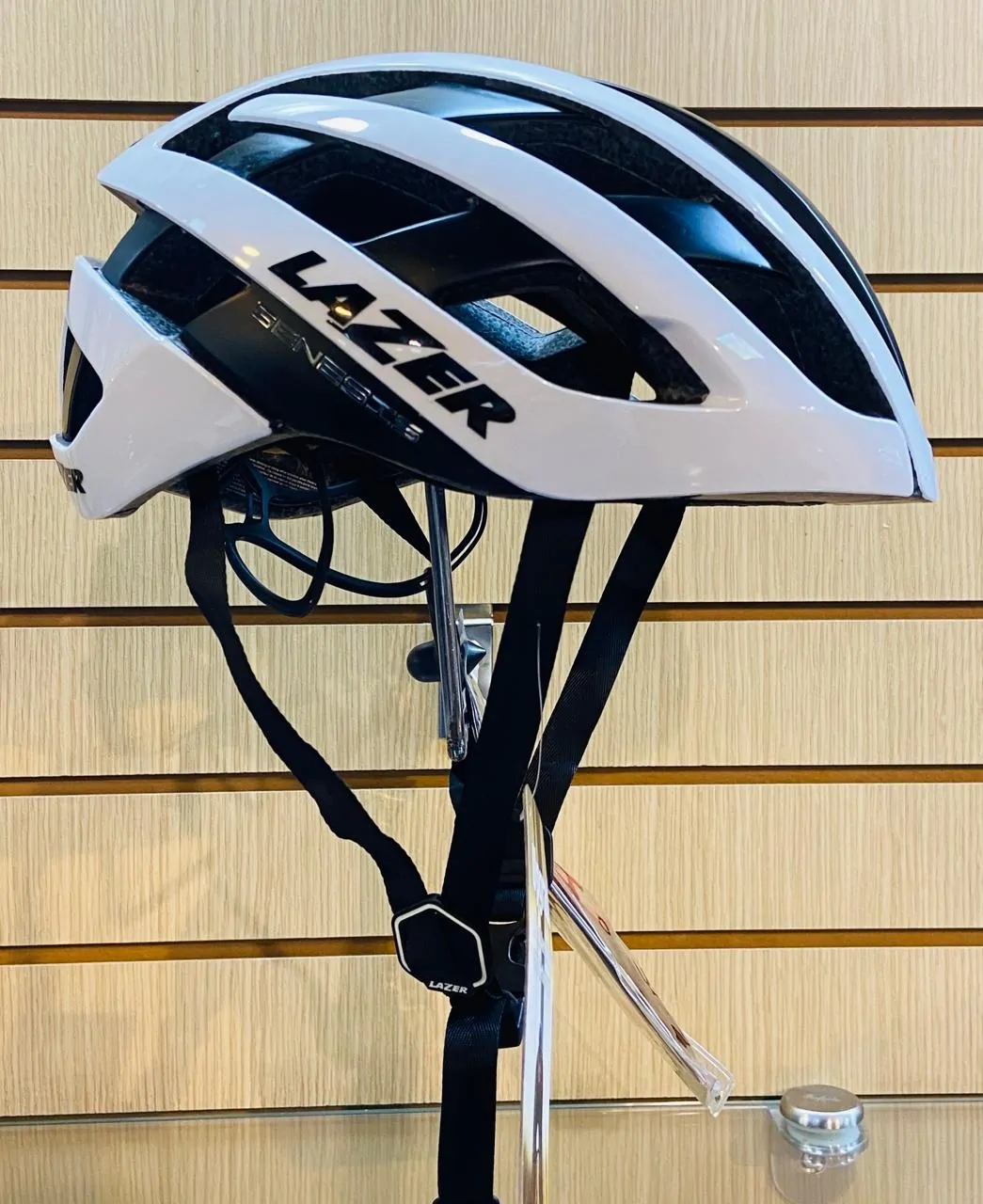 CASCO LAZER GENESIS CE SUPERLIGHT – CICLISMO RUTA - Imagen 5