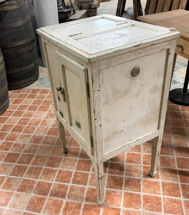 Nevera de madera antigua - Imagen 4