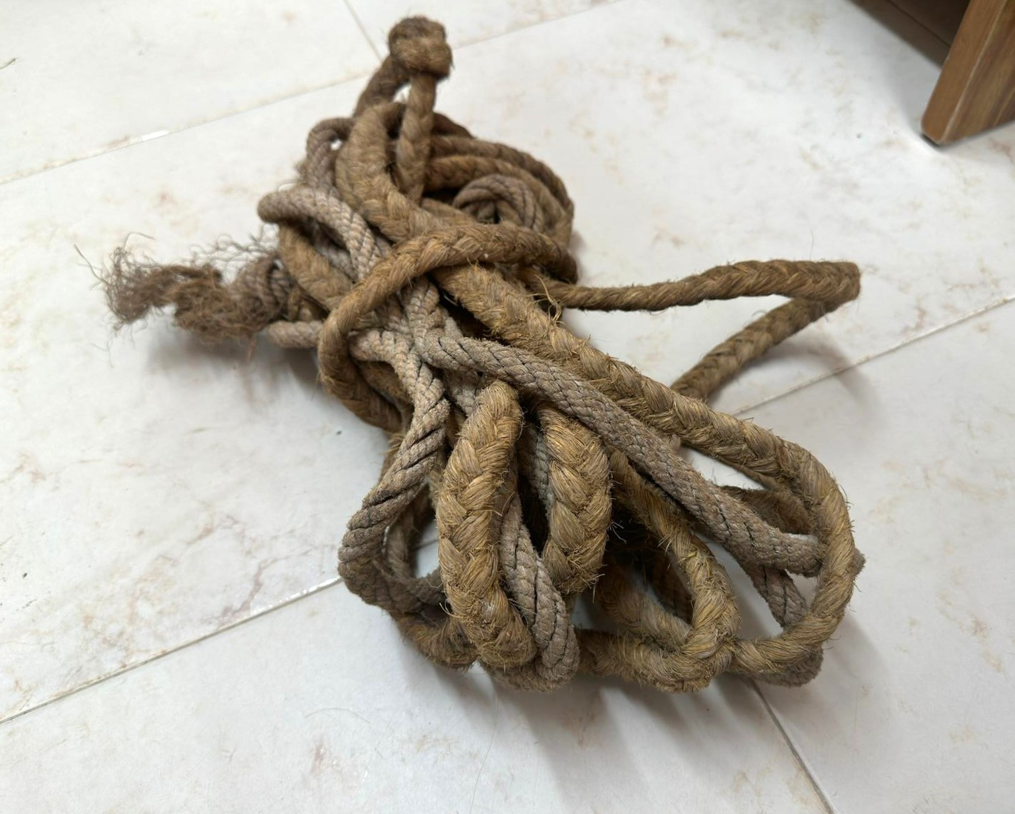 Rollo de cuerda antigua