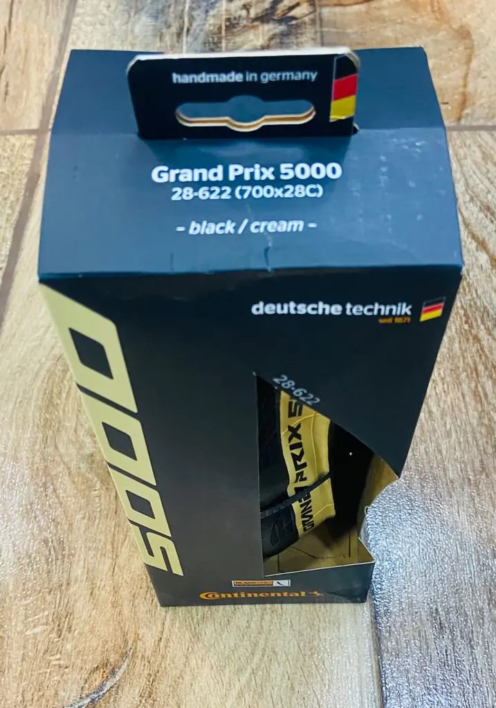 LLANTA RUTA CONTINENTAL GRAND PRIX 5000 (700X28) – BLACK/CREAM- - Imagen 3